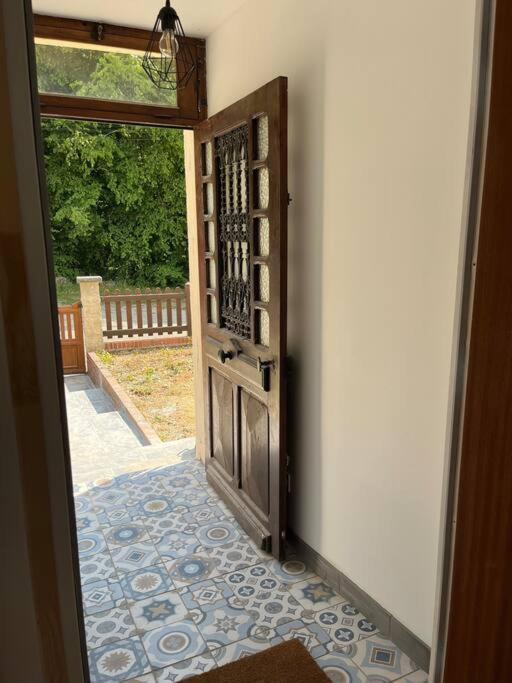Apartament Chez Mimi, La Route Des Fruits Jumièges Zewnętrze zdjęcie